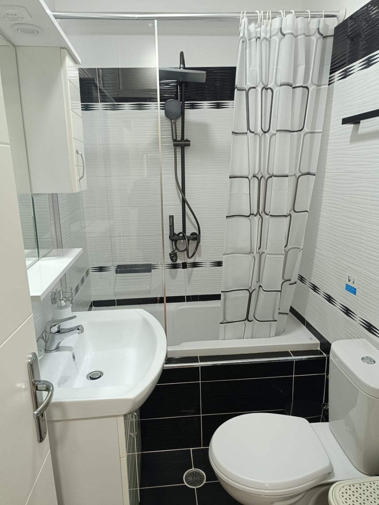 Ferienwohnung Ilias Sarandë Exterior foto